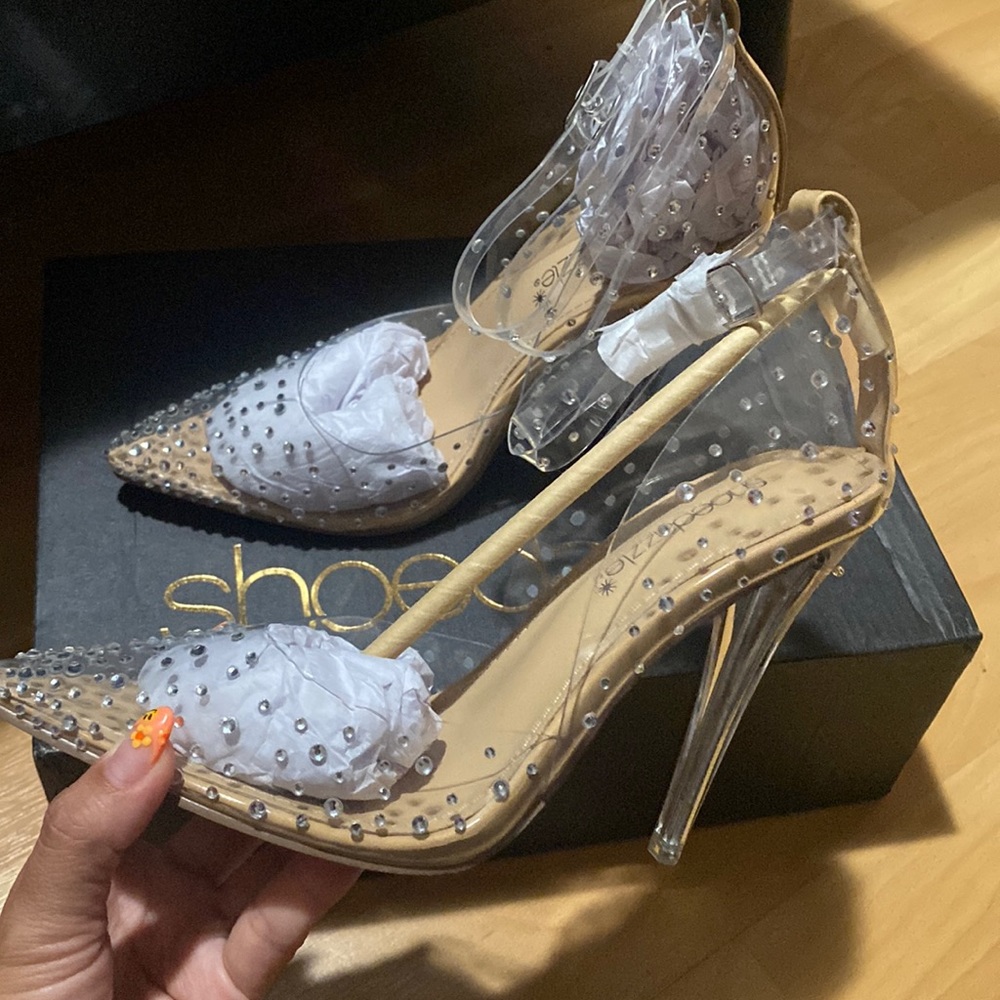 Clear Mika Pumps